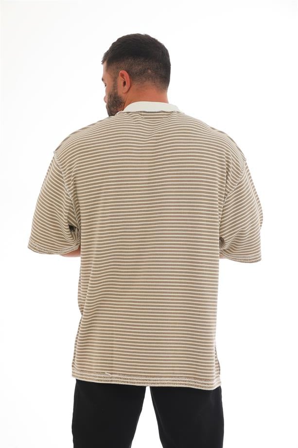 Creker ters nakış detaylı kahve-beyaz çizgili oversize t-shirt