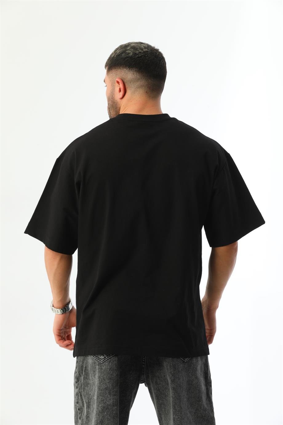 Deri Baskılı Detaylı Gramajlı Siyah Oversize T-Shirt

